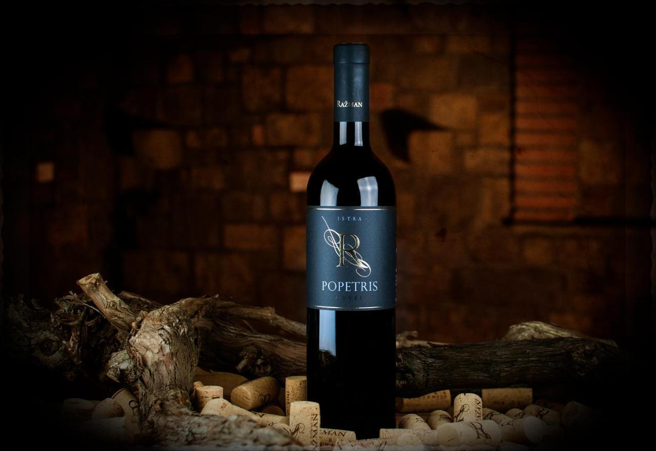 Razman Wine Rooms Gračišče Екстериор снимка