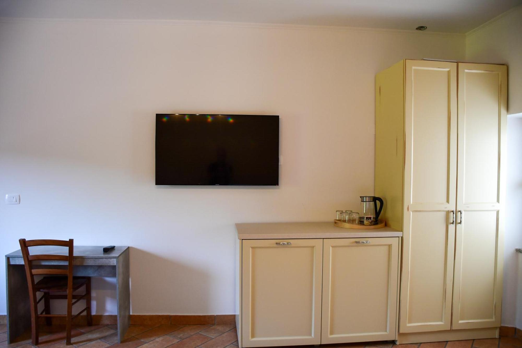 Razman Wine Rooms Gračišče Екстериор снимка