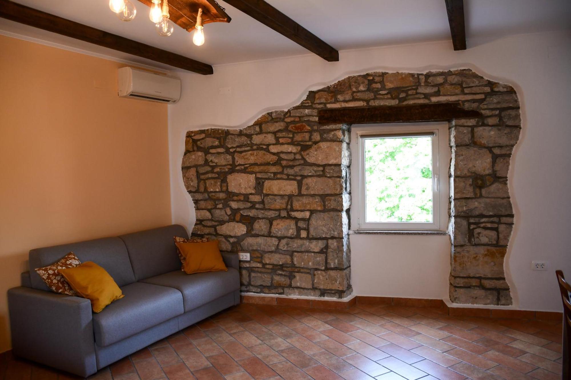Razman Wine Rooms Gračišče Екстериор снимка