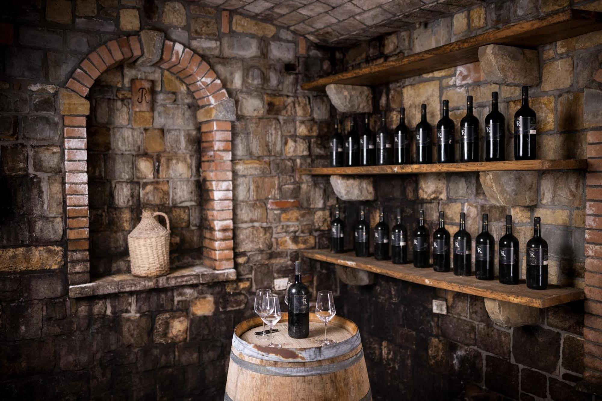Razman Wine Rooms Gračišče Екстериор снимка